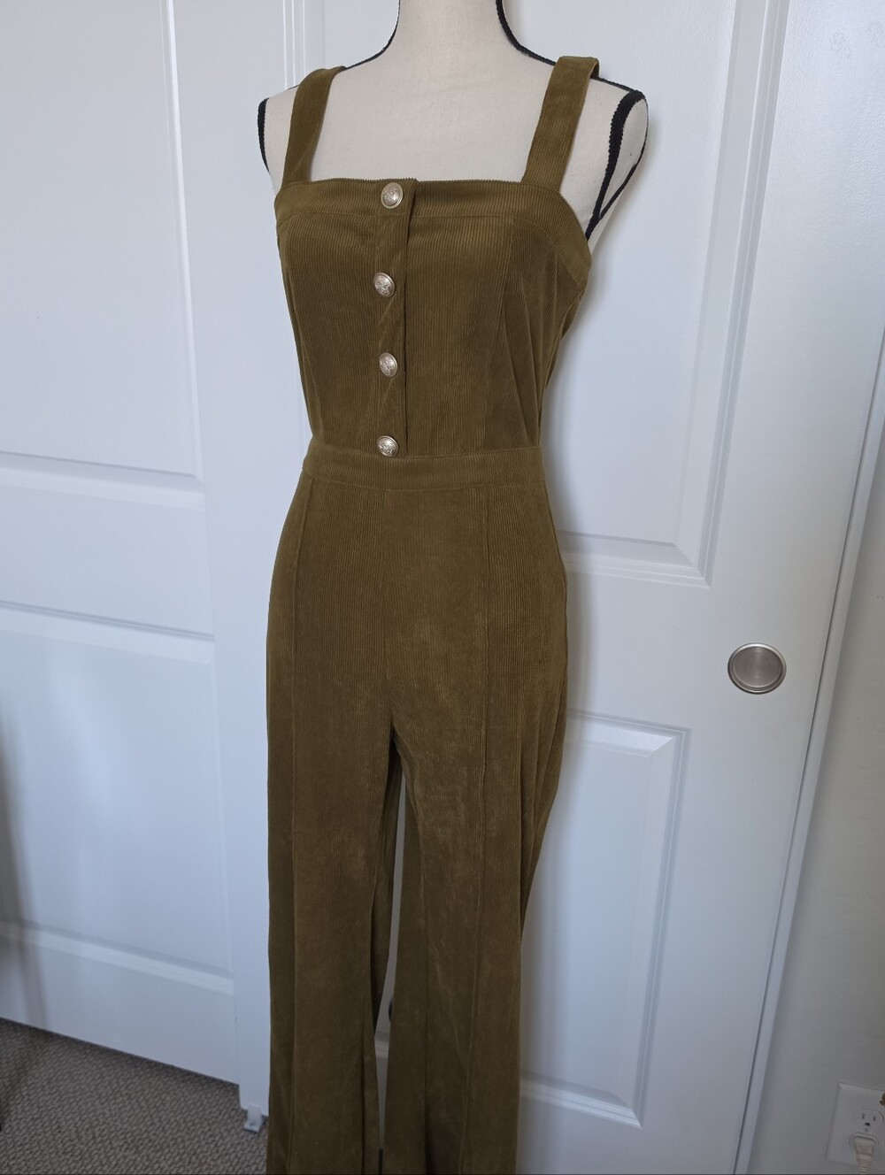 Jealous Tomato Olive-Toned Square Neck Button vintage vibe Jumpsuit size small